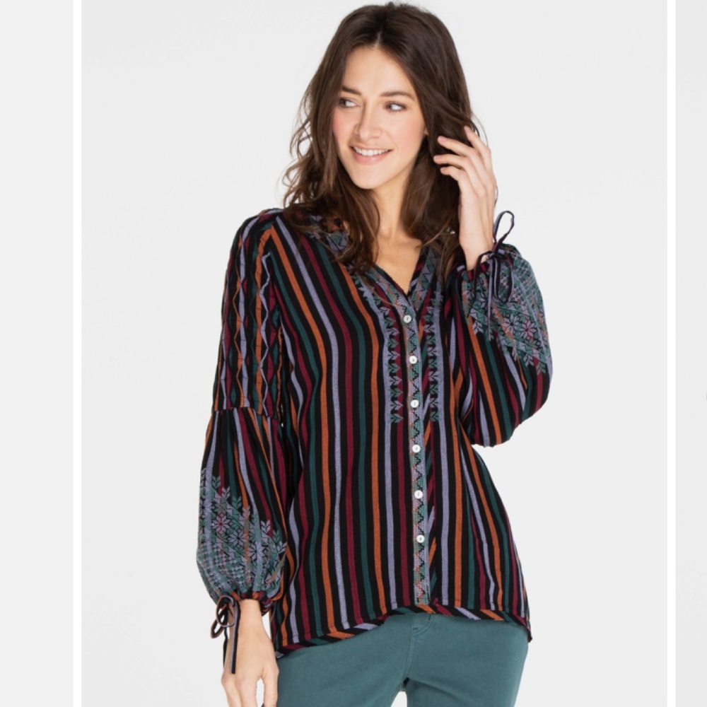 TRU LUXE EMBROIDERED STRIPE MULTI TOP.